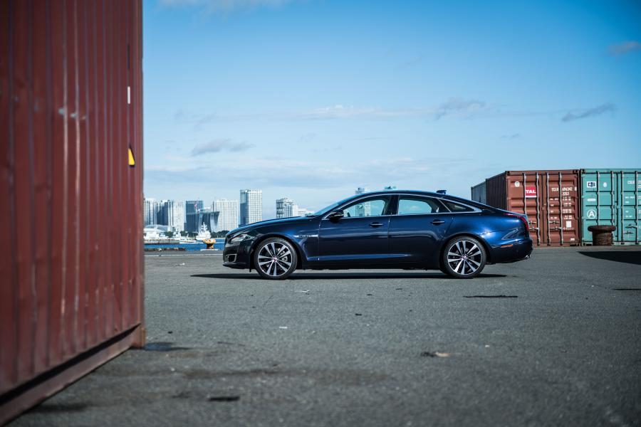  Jaguar XJ50 (X351) 2019 года  (JP) (фото 12 из 21)
